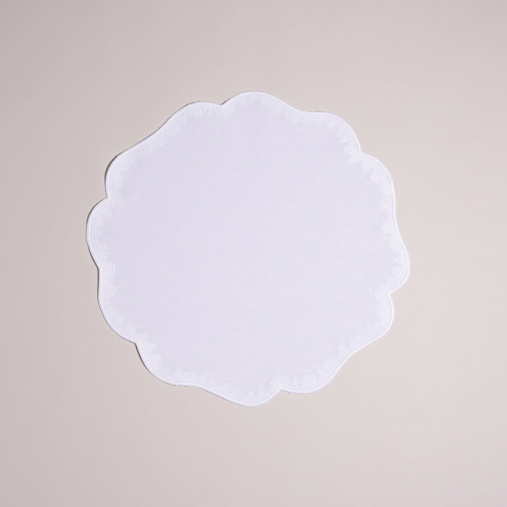 Round Clover White on White Placemats (set of 4)