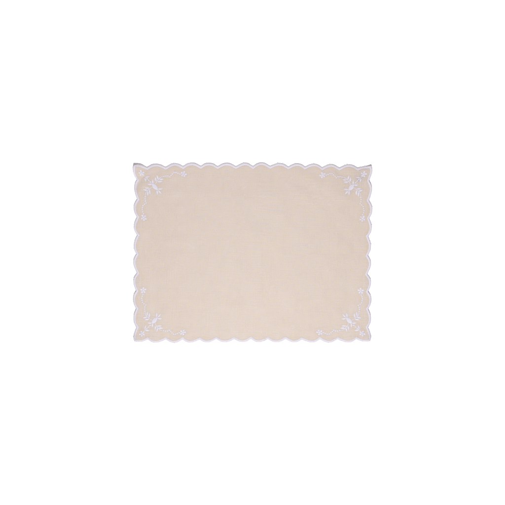 Henriette - Luxury Linens Placemats Floral Placemat in Sand (set of 4)