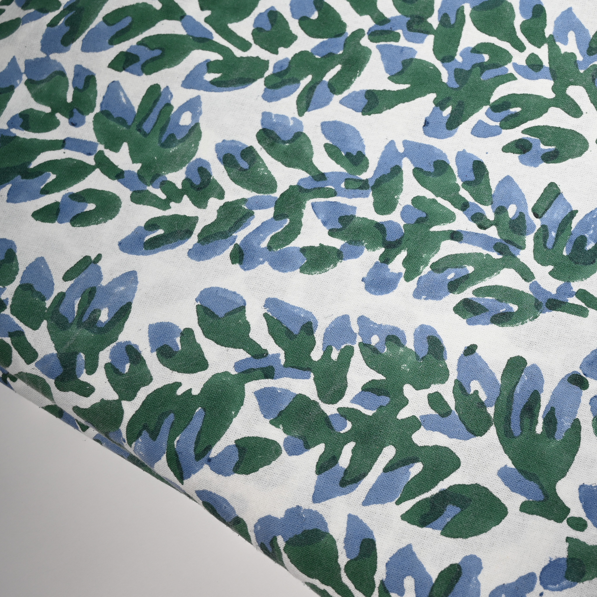 Olivia Indigo/ Green Tablecloth