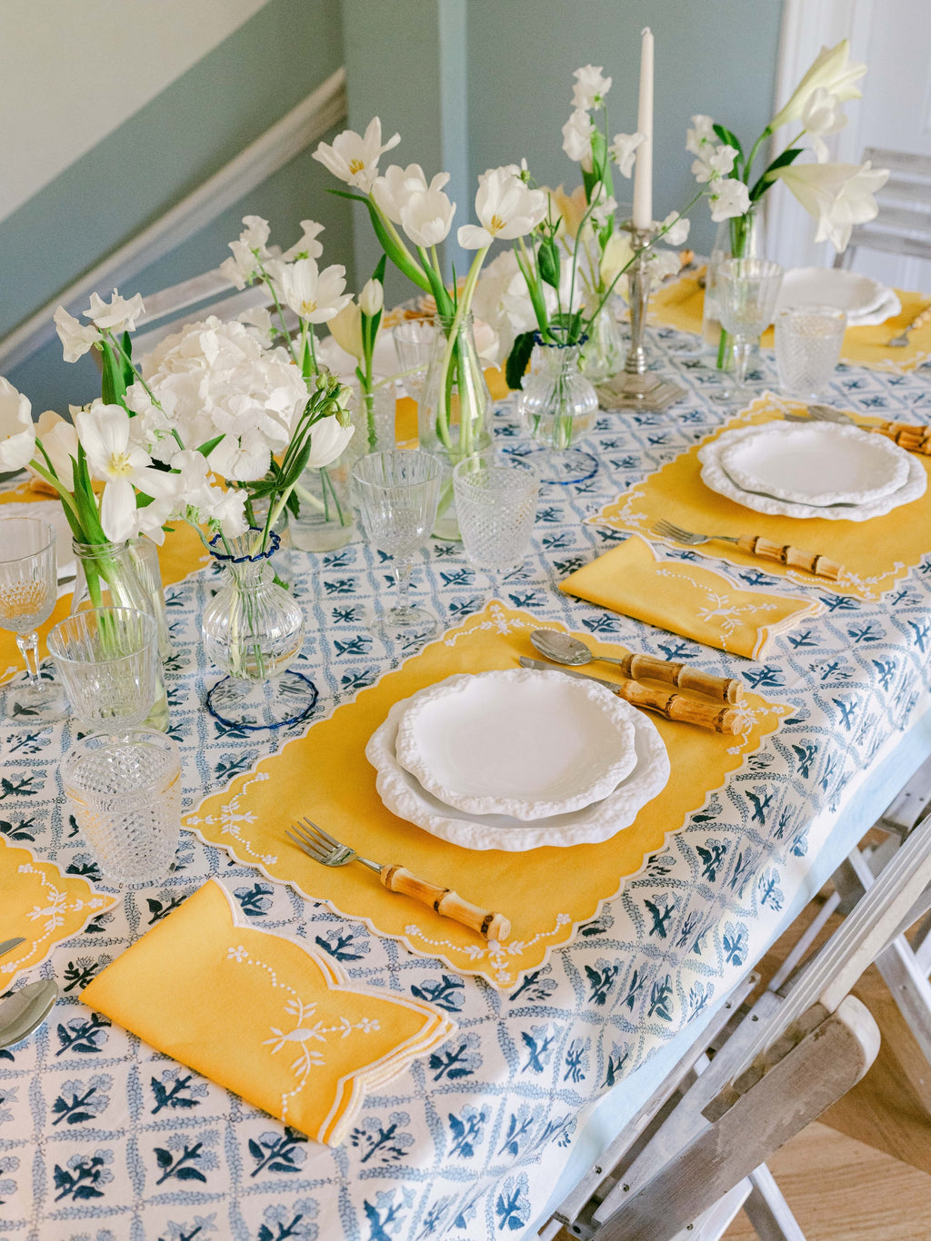 Floral Turkish Yellow with White Napkins (set of 4)