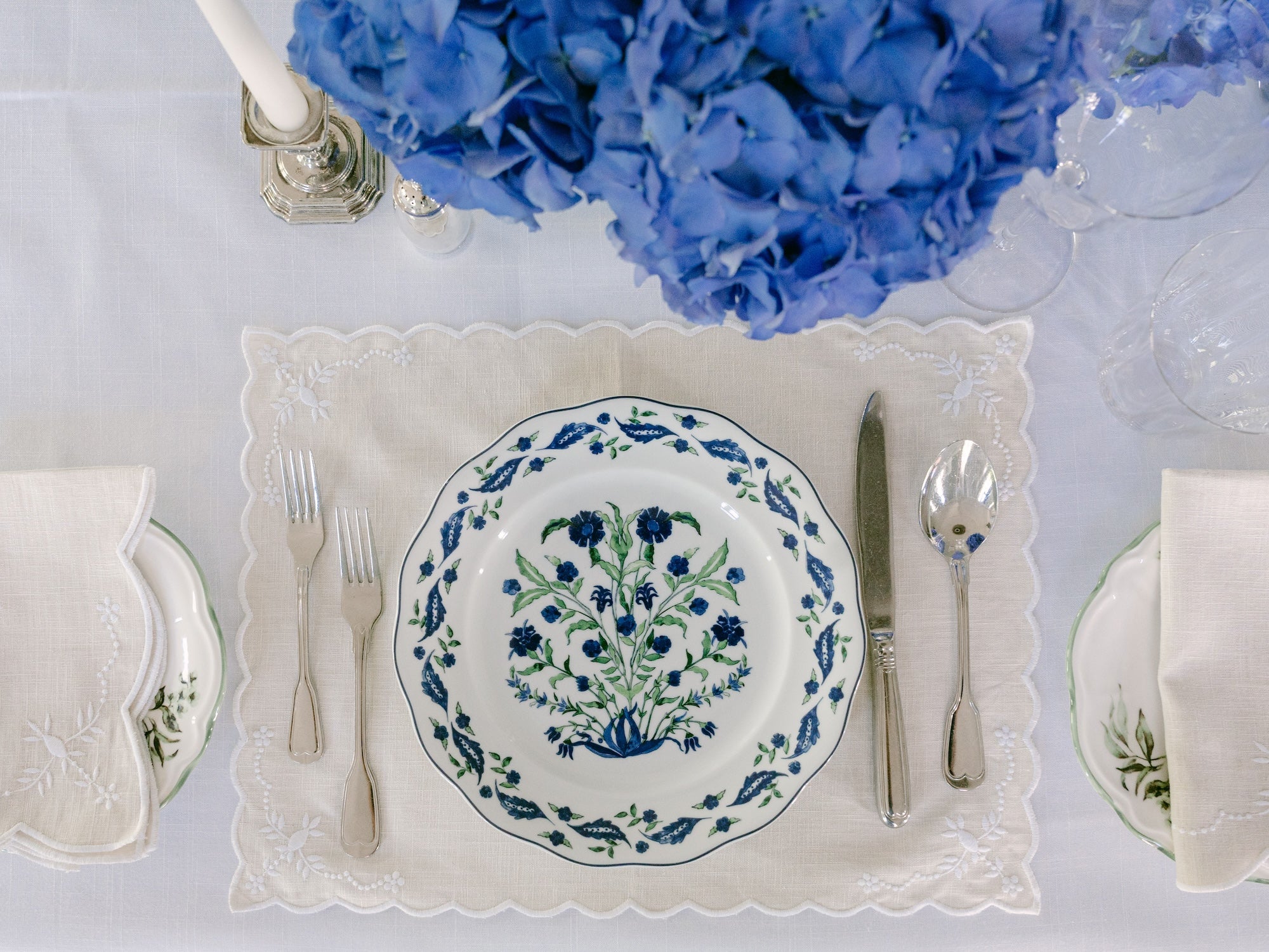 Floral Placemat in Sand (set of 4)