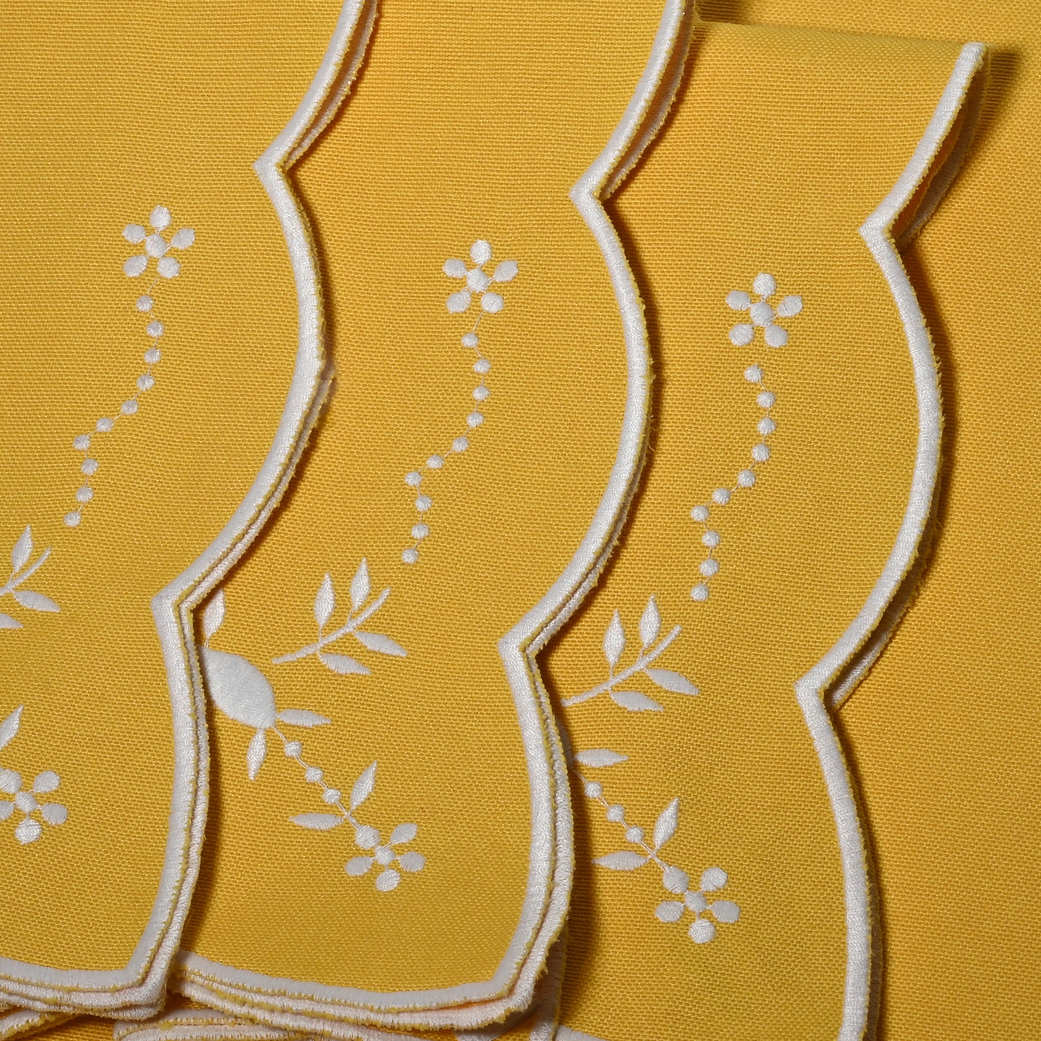 Floral Turkish Yellow with White Napkins (set of 4)