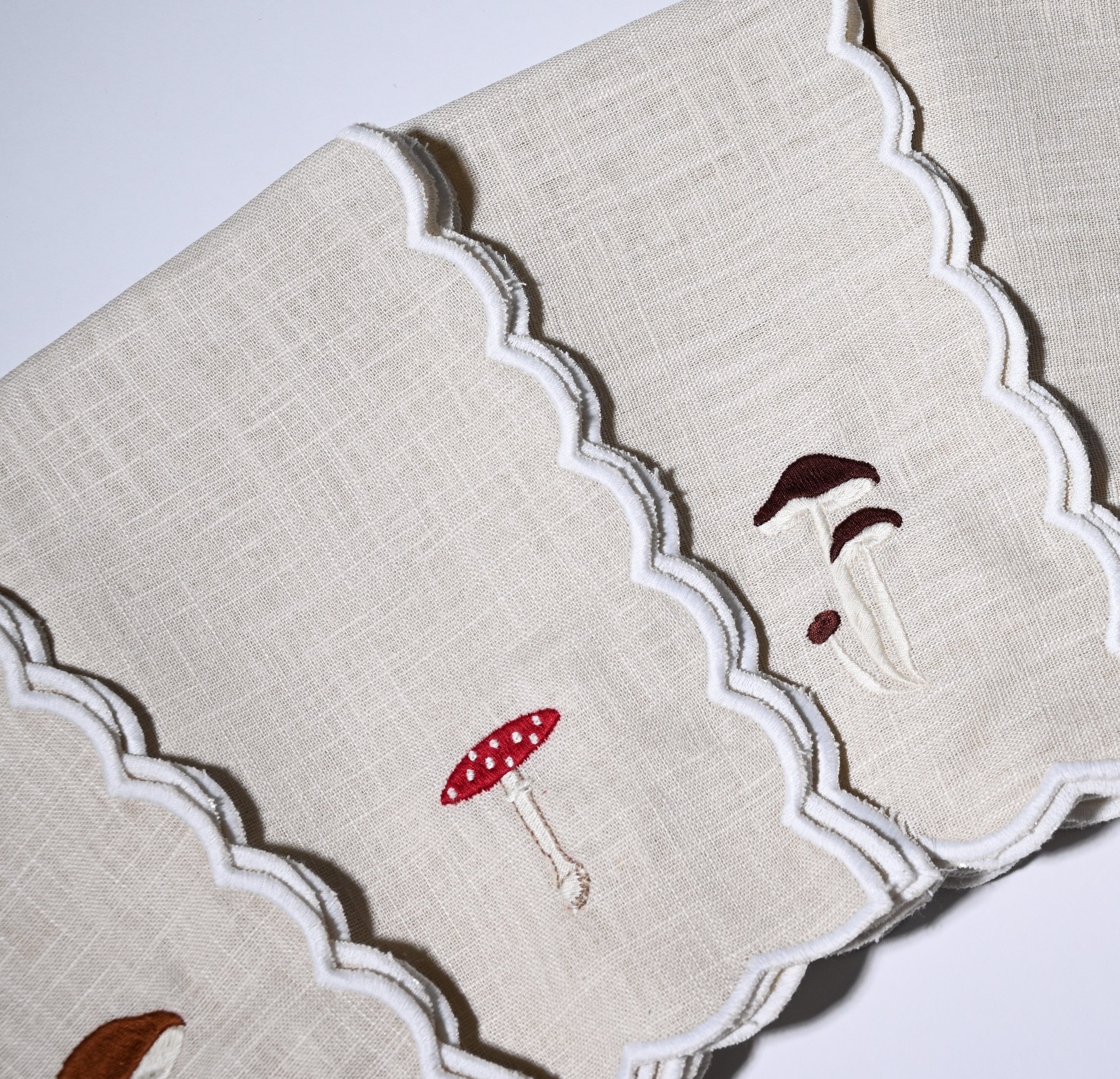 Henriette - Luxury Linens Beige Scalloped Mushroom Napkins (set of 4)