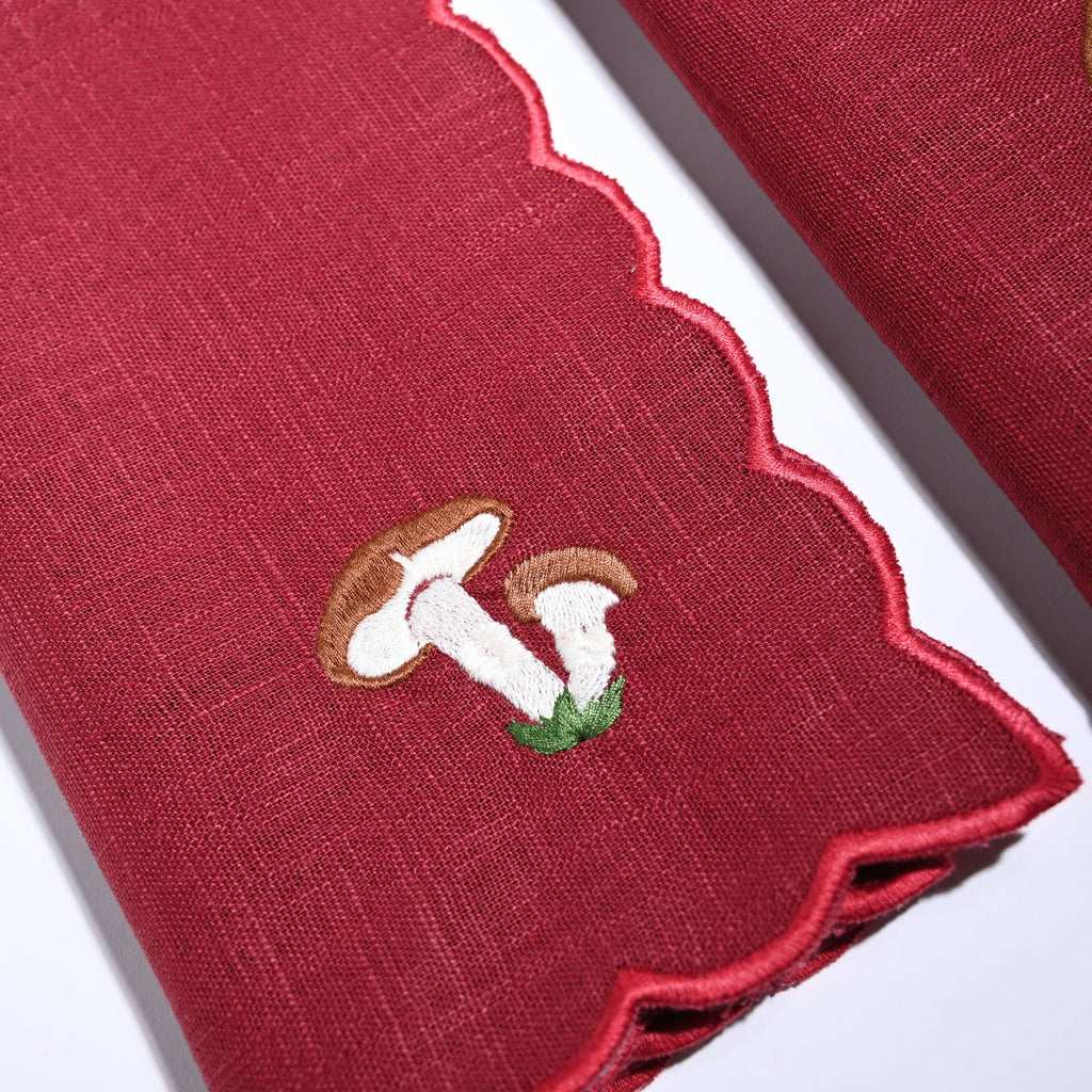 Henriette - Luxury Linens Burgundy Scalloped Mushroom Napkins (set of 4)