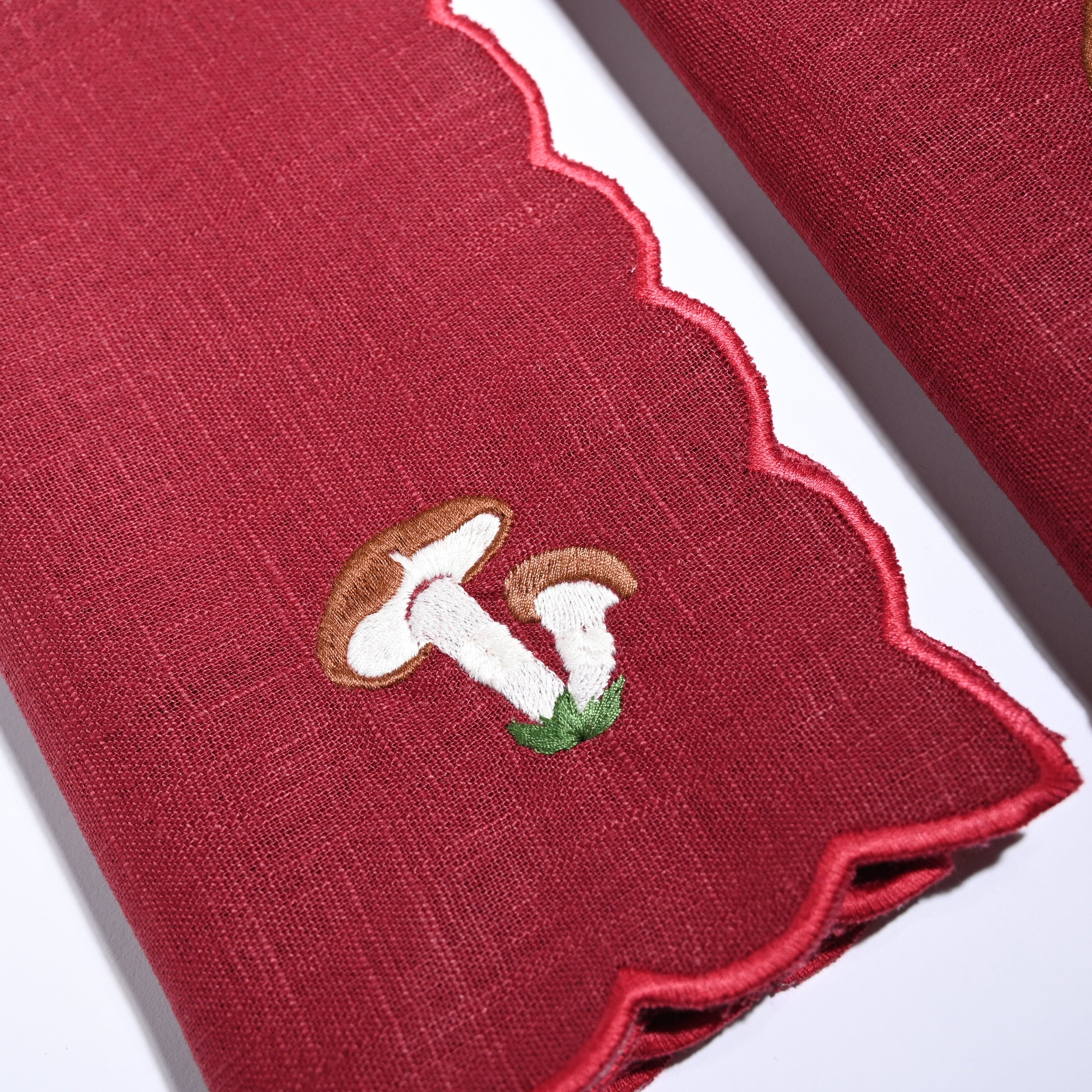 Henriette - Luxury Linens Burgundy Scalloped Mushroom Napkins (set of 4)