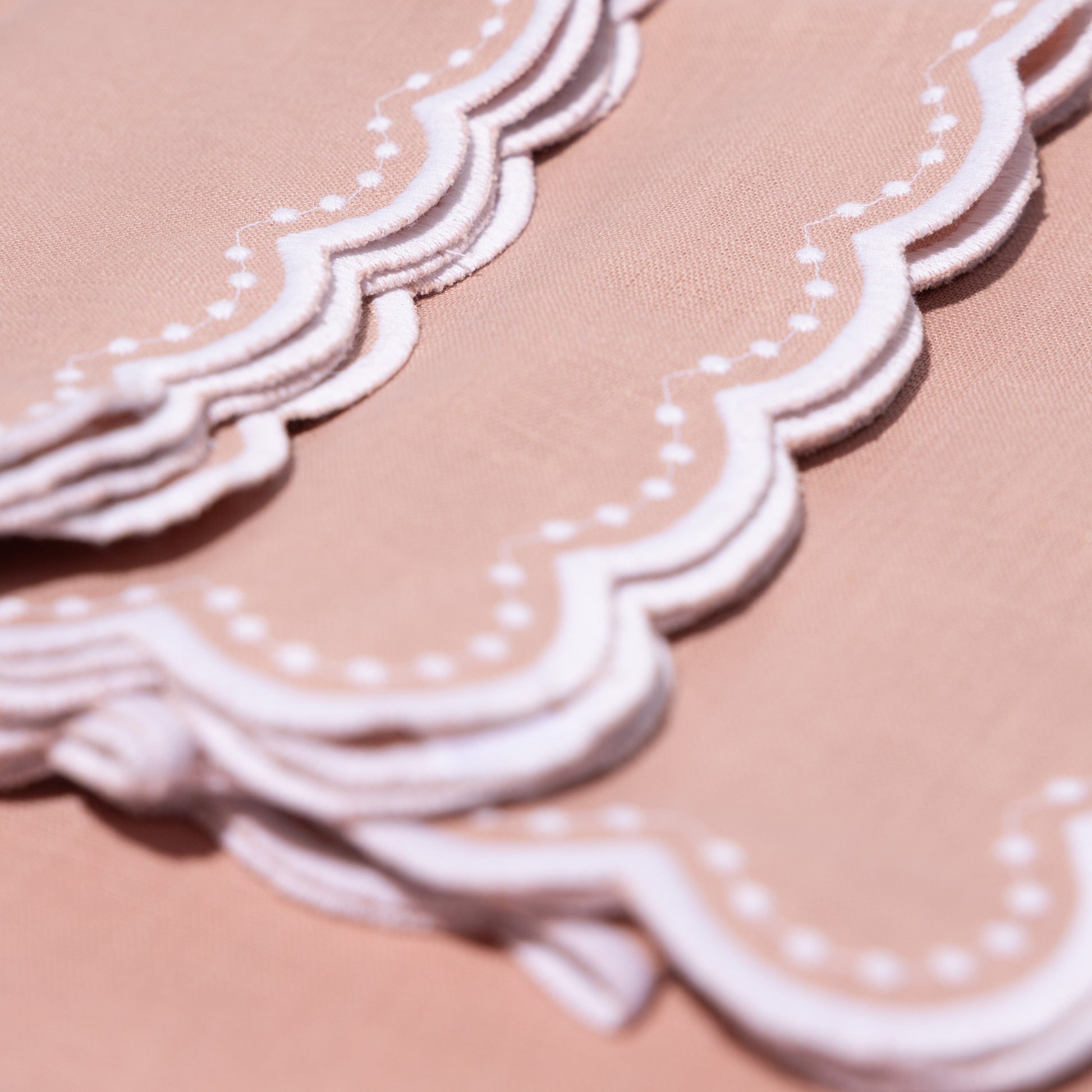 Henriette - Luxury Linens Napkins Bluebell Dusty Pink Napkins (set of 4)