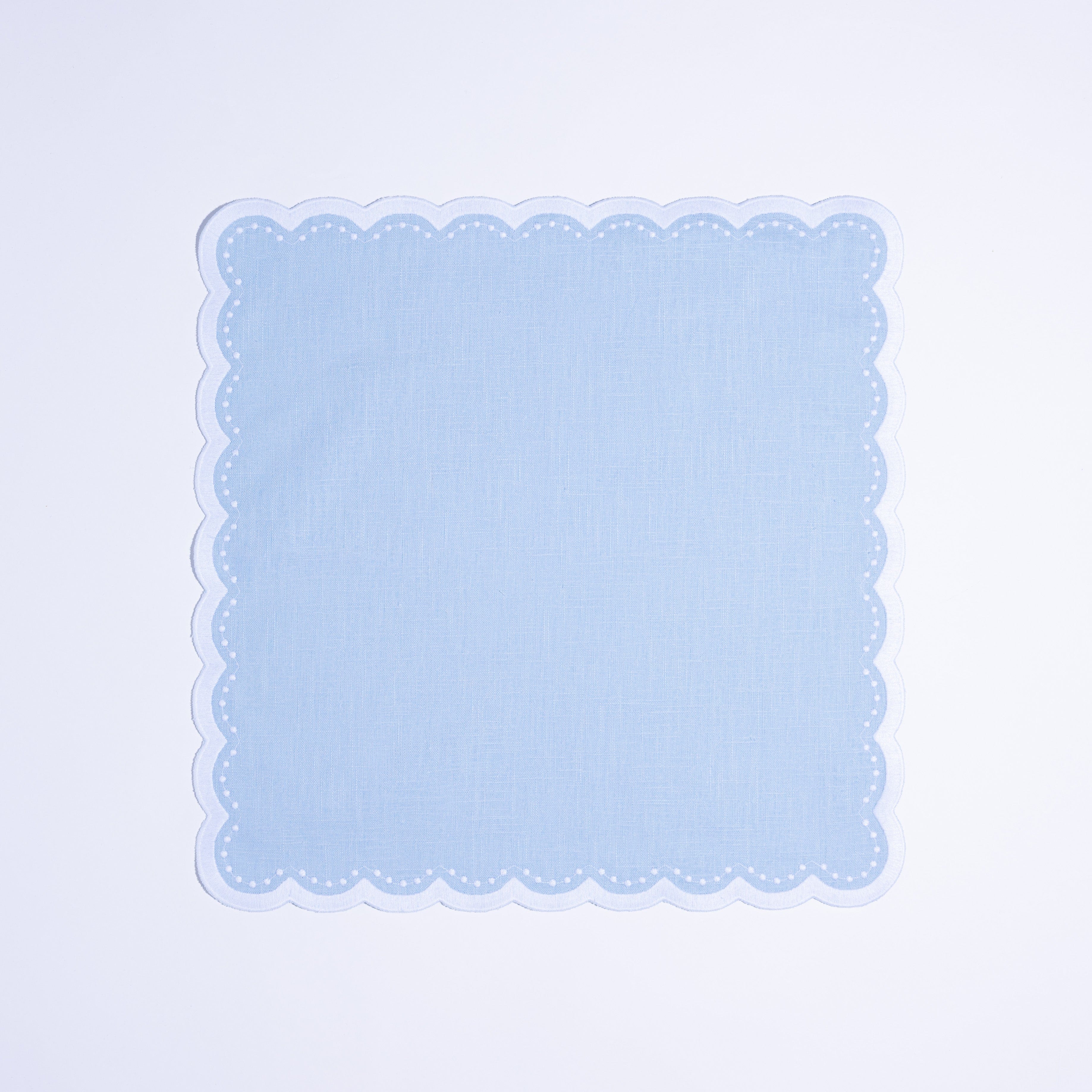Henriette - Luxury Linens Napkins Bluebell Pale Blue with White Napkins (set of 4)