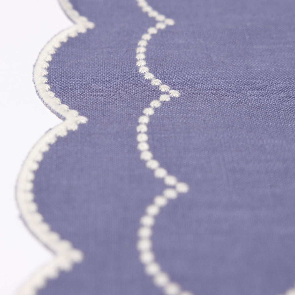 Henriette - Luxury Linens Napkins Daisy Purple Blue with White Napkins (set of 4)