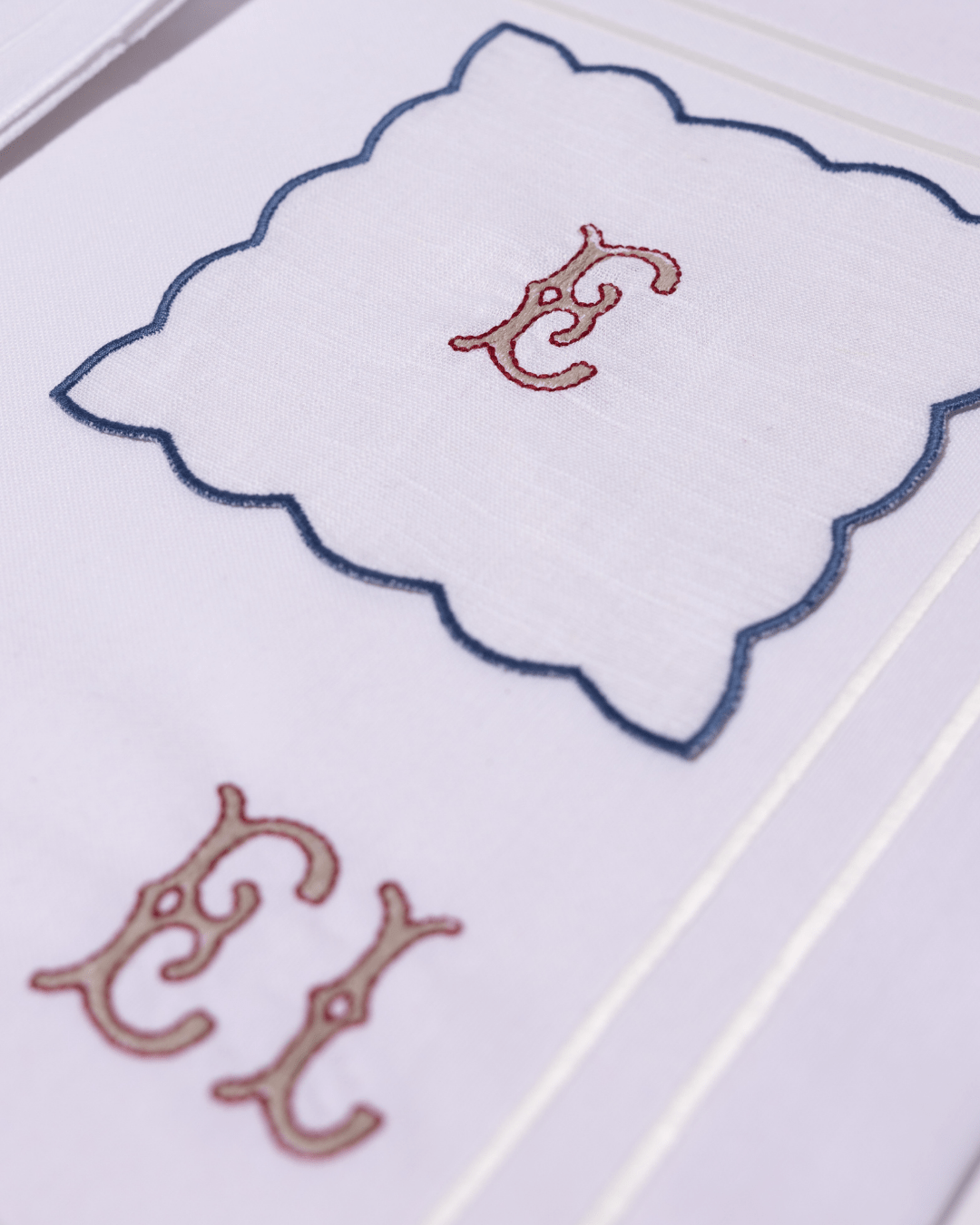 Henriette - Luxury Linens Napkins Double border Monogrammed Full Set