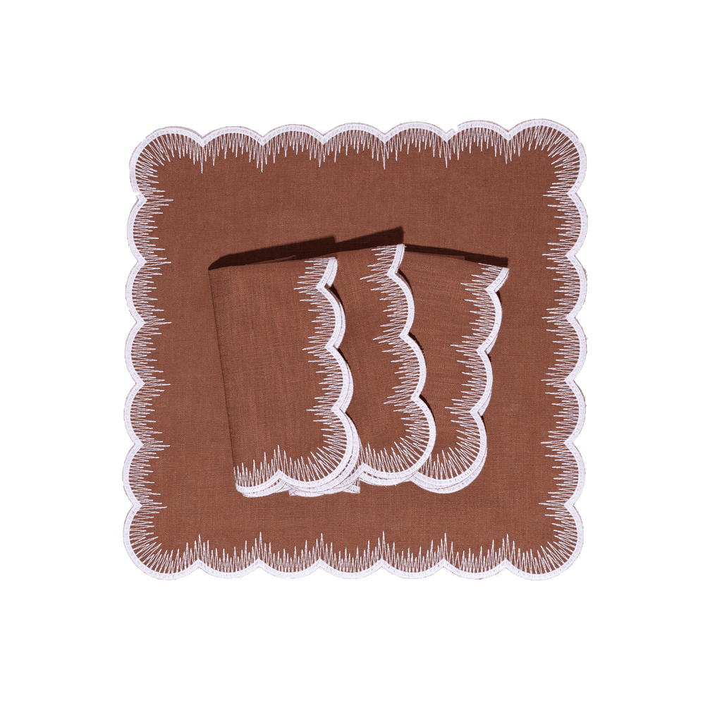 Henriette - Luxury Linens Napkins Flamestitch Caramel with White Napkins (set of 4)