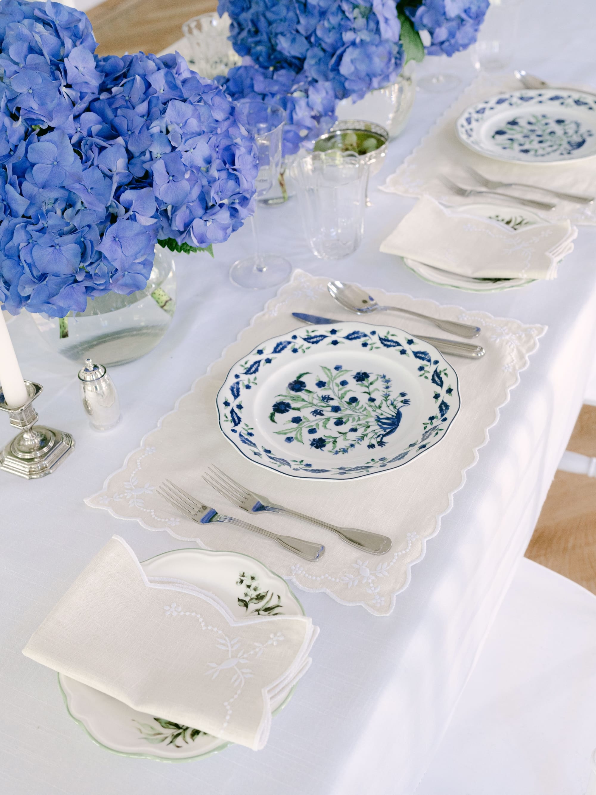 Henriette - Luxury Linens Napkins Floral Sand Napkins (set of 4)