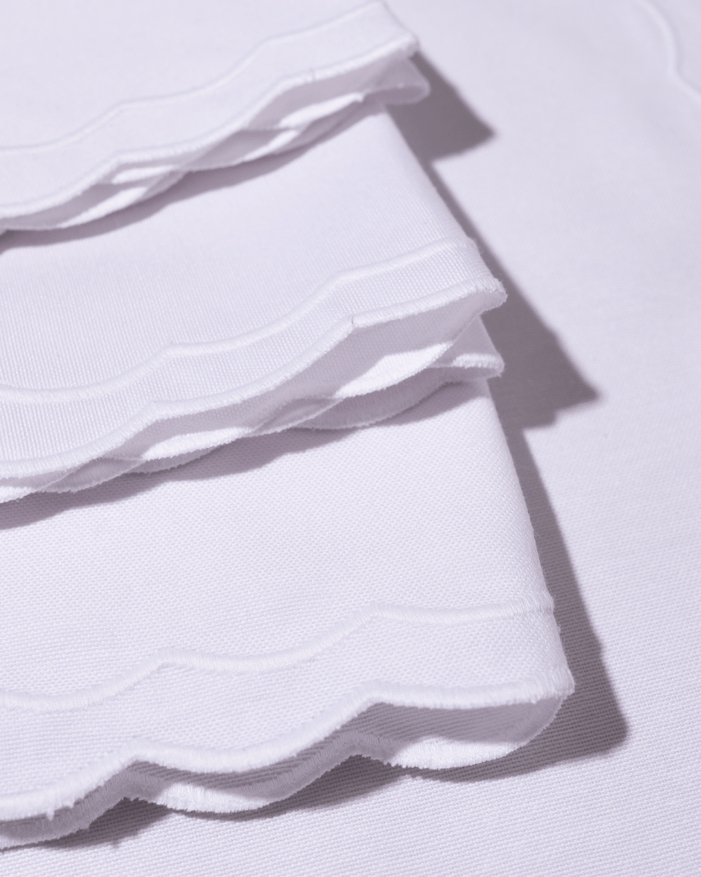 Henriette - Luxury Linens Napkins Marigold Napkins in White/White (set of 4)