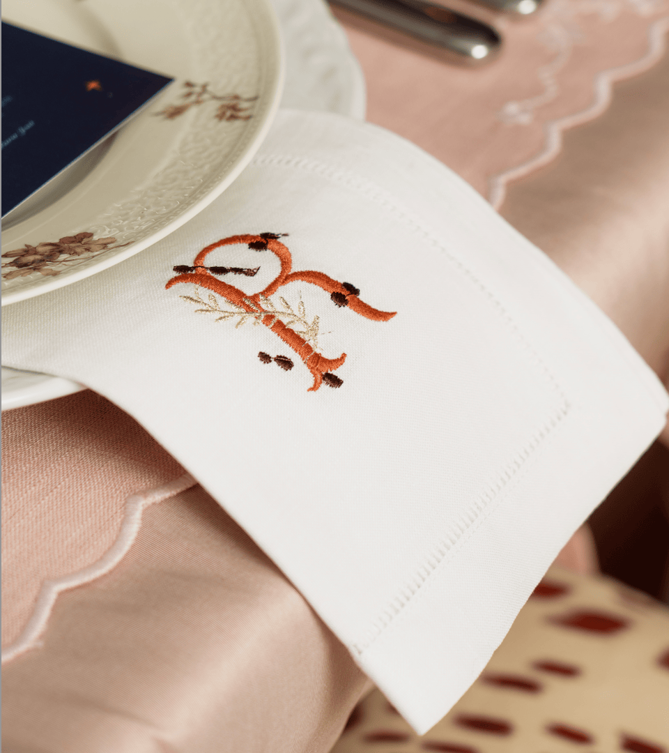 Henriette - Luxury Linens Napkins Monogrammed White Linen Napkins (Set of 4)