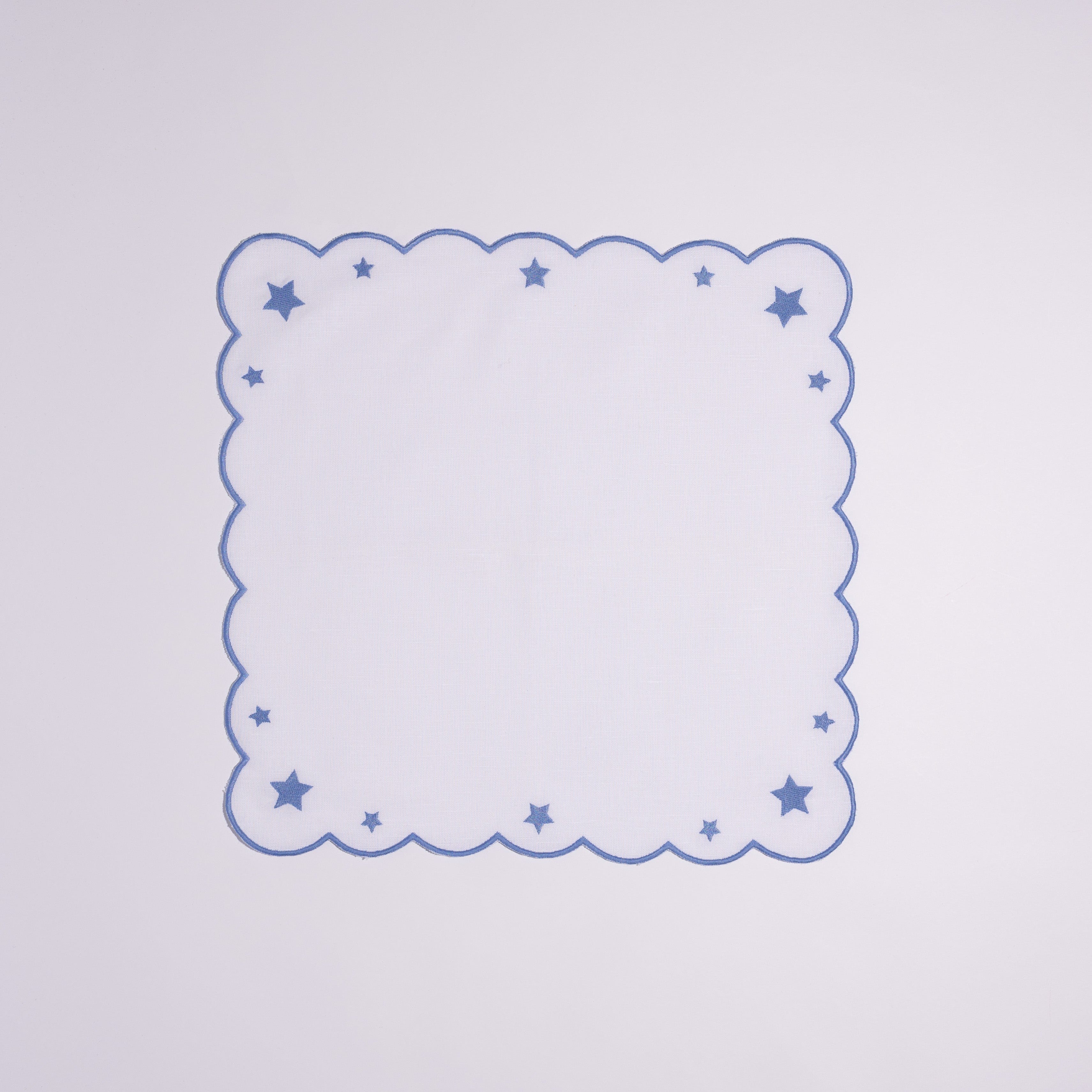 Henriette - Luxury Linens Napkins Superstar Napkins White Hydrangea Blue (set of 4)