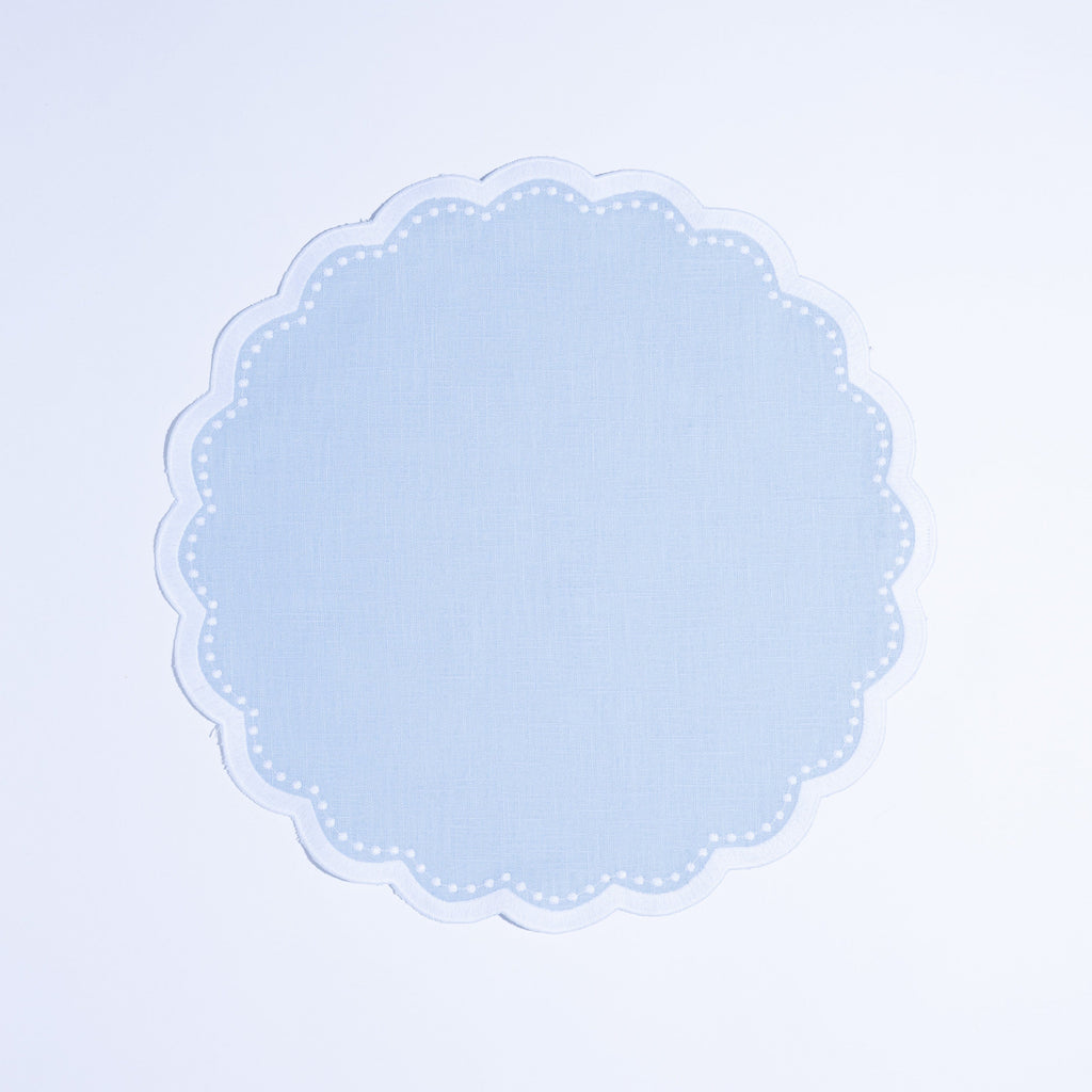Henriette - Luxury Linens Placemats Bluebell Oval Pale Blue Placemats (set of 4)