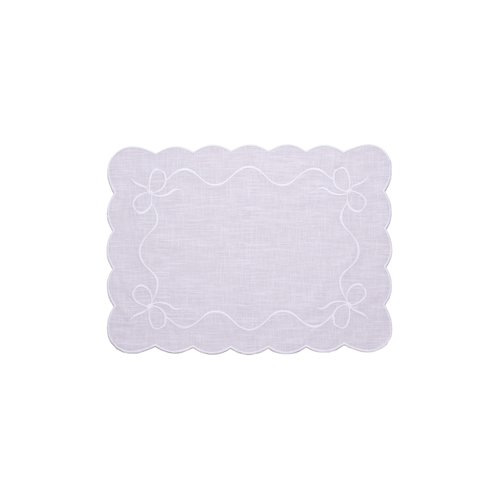 Henriette - Luxury Linens Placemats Classic Bow White on White Placemats (set of 4)
