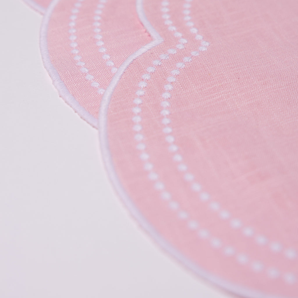 Henriette - Luxury Linens Placemats Daisy Placemat in Baby Pink (set of 4)