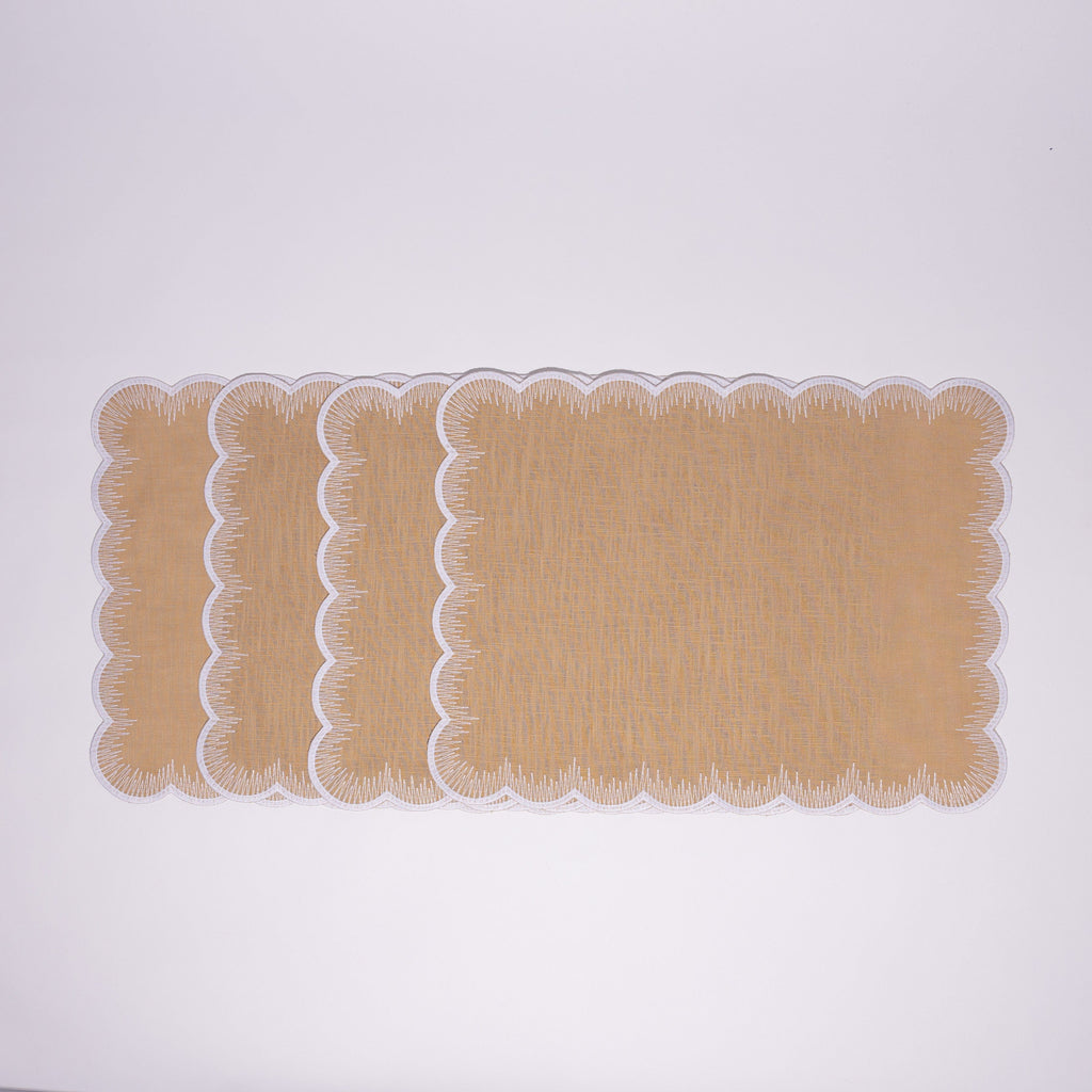 Henriette - Luxury Linens Placemats Flamestitch Sand with White Placemats (set of 4)