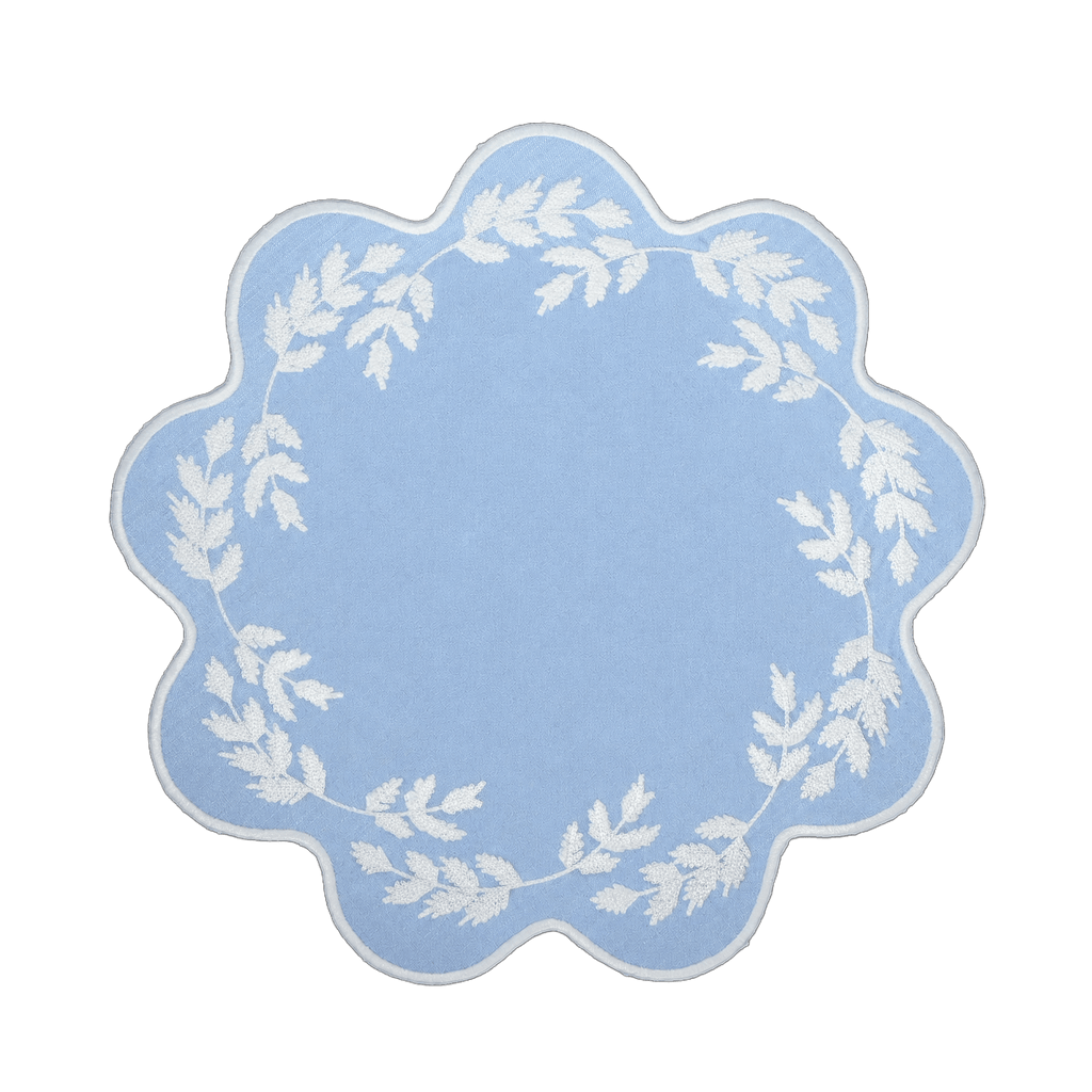 Henriette - Luxury Linens Placemats Floral Round Blue with White Placemats (set of 4)