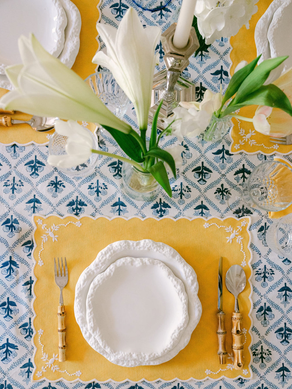 Henriette - Luxury Linens Placemats Floral Yellow Placemats (set of 4)