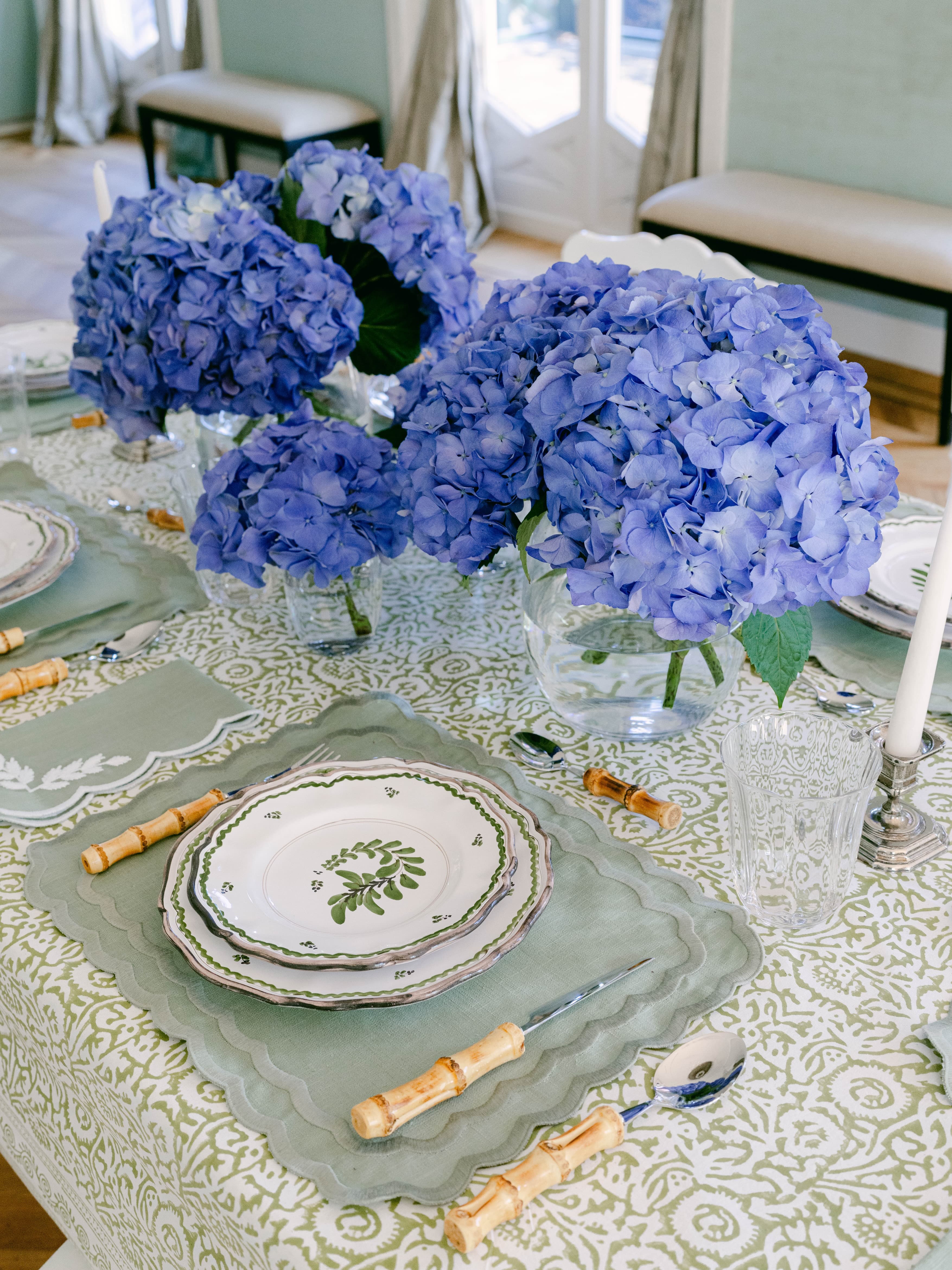 Henriette - Luxury Linens Placemats Marigold Green with Green Placemats (set of 4)