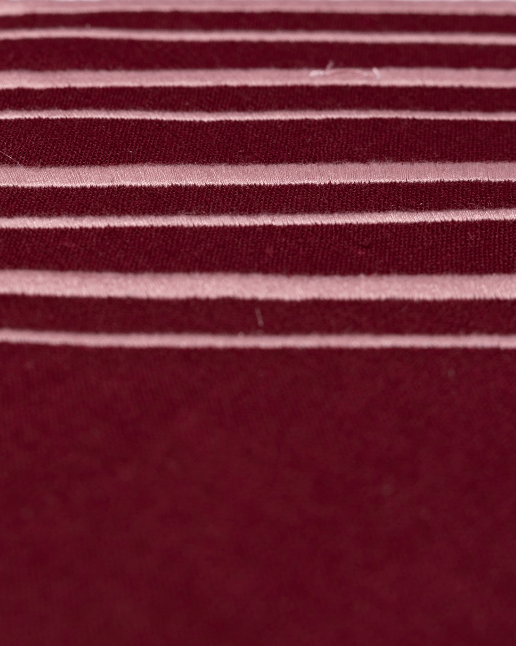 Henriette - Luxury Linens Placemats Octagon Placemat Burgundy (set of 4)