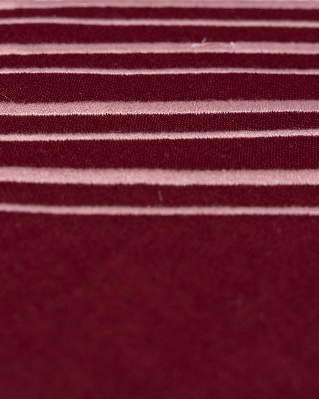Henriette - Luxury Linens Placemats Octagon Placemat Burgundy (set of 4)
