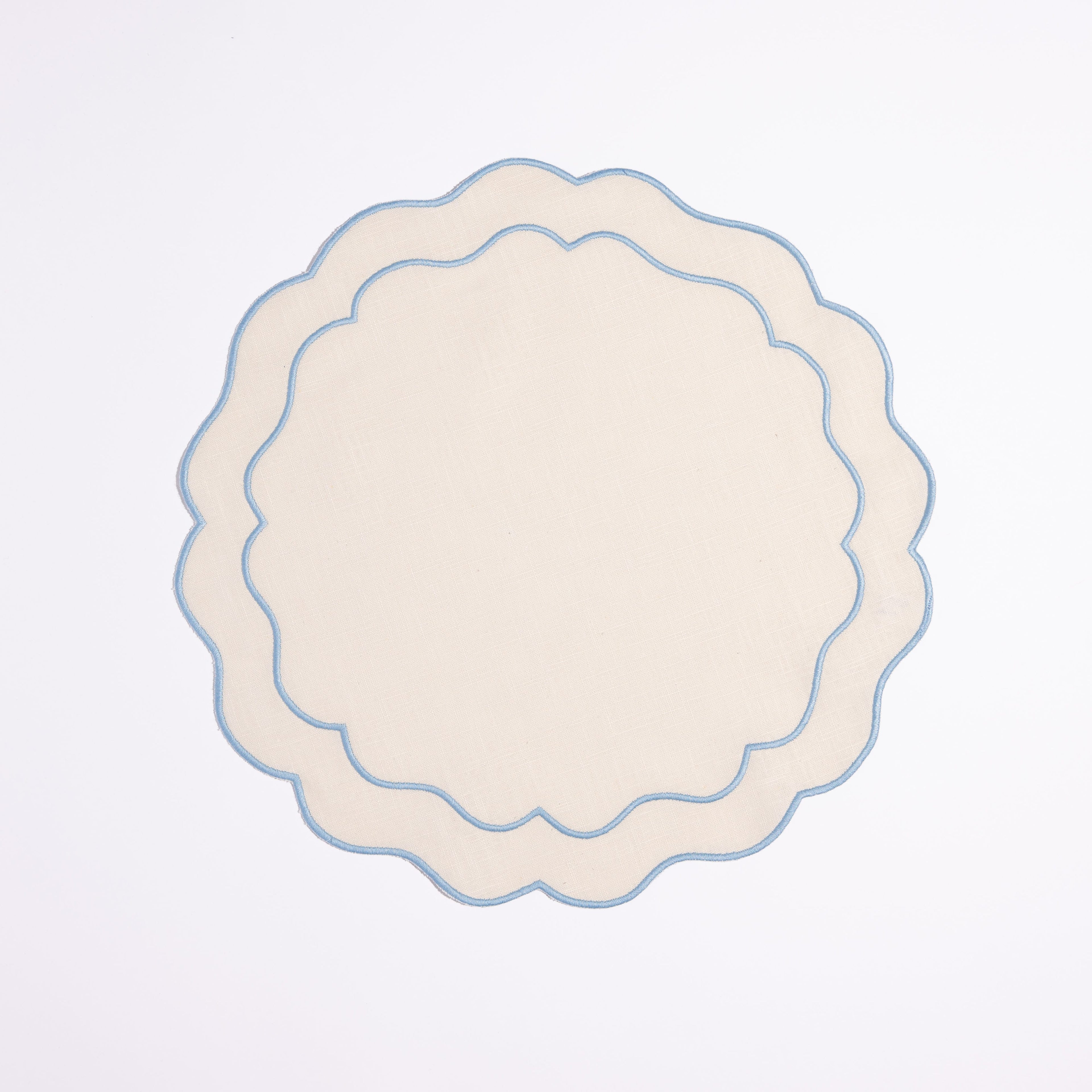 Henriette - Luxury Linens Placemats Seafolly Beige with Blue Placemat (set of 4)