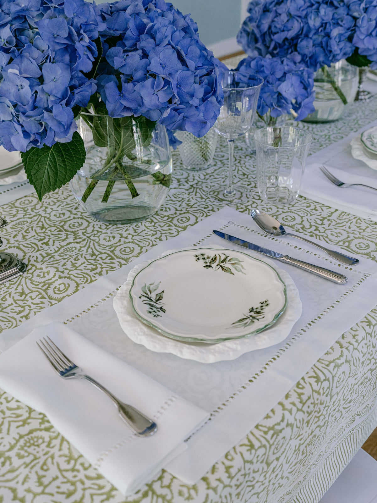Henriette - Luxury Linens Placemats White Hemstitch Placemats (set of 4)