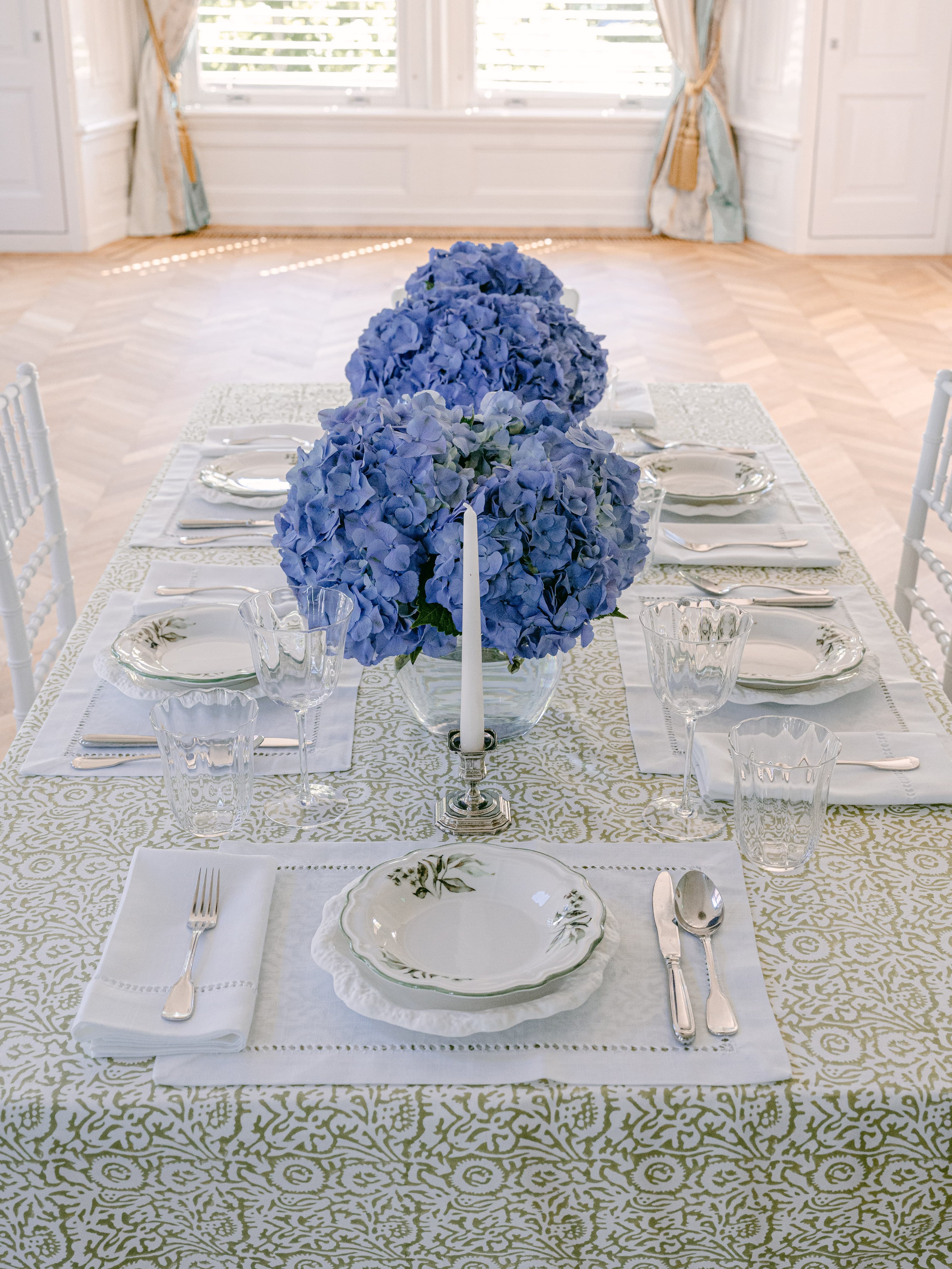 Henriette - Luxury Linens Placemats White Hemstitch Placemats (set of 4)