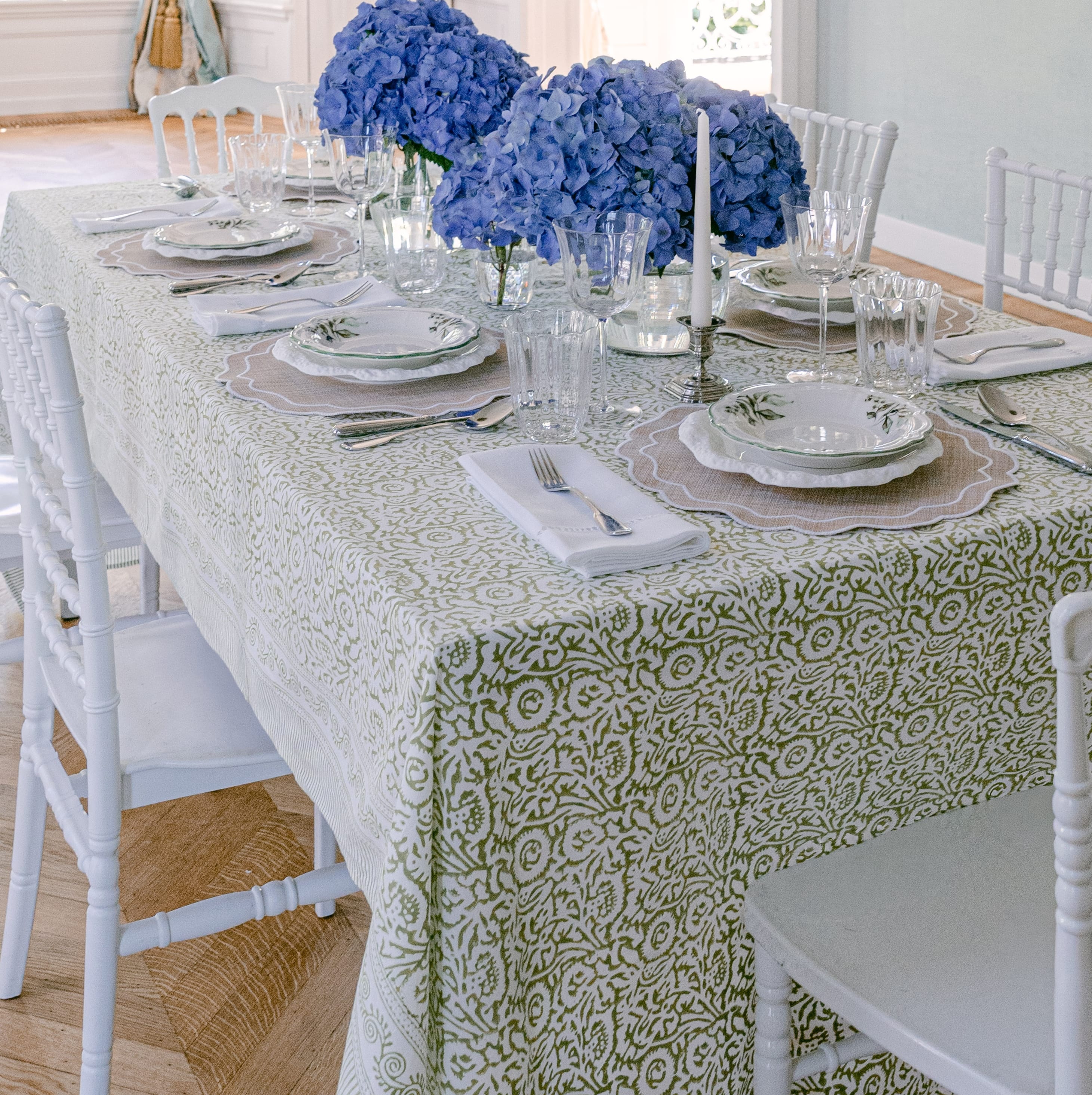 Henriette - Luxury Linens Table Cloth Pistachio Tablecloth