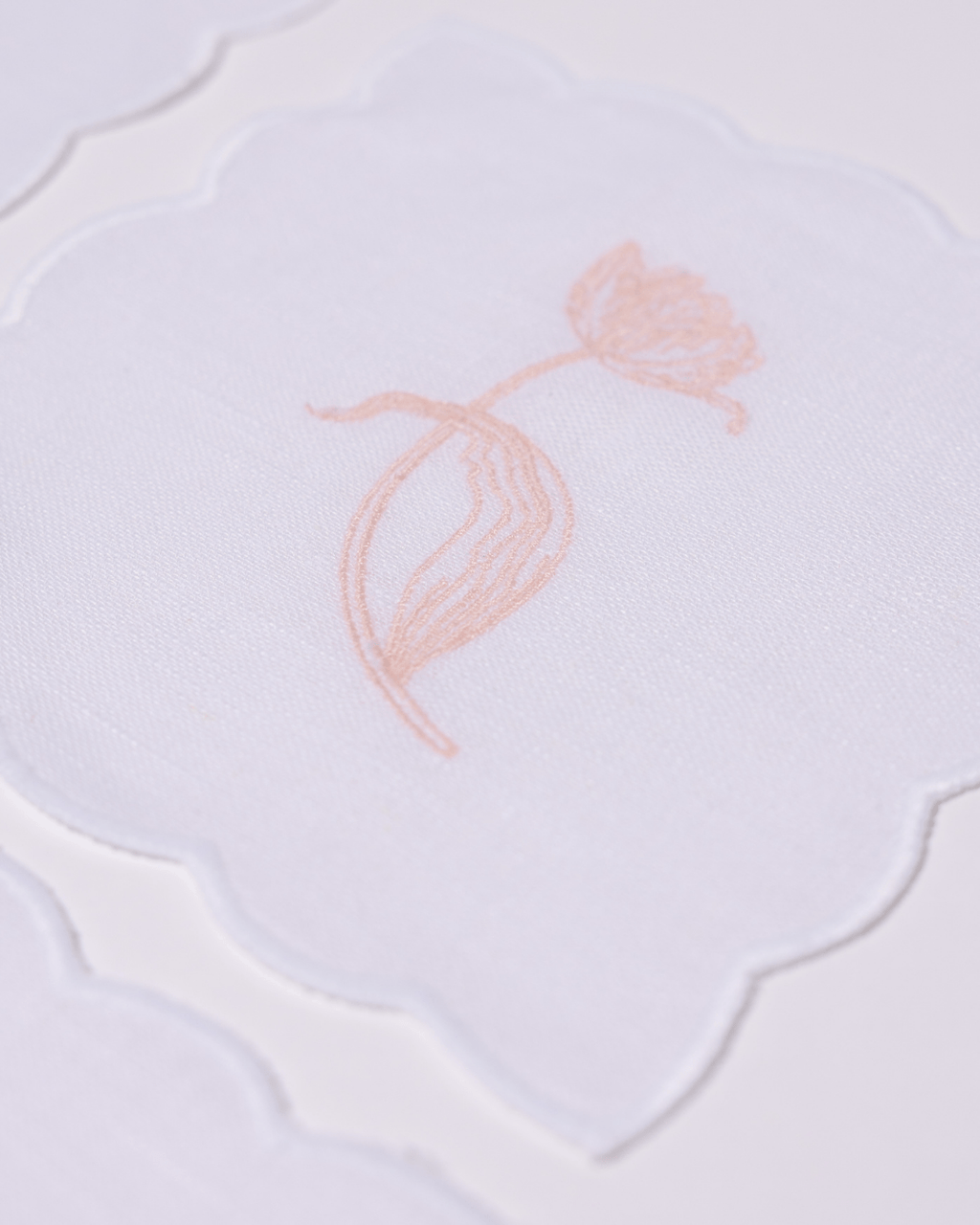 Henriette - Luxury Linens Tulip White Cocktail Napkins with Nude (set of 6)
