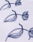Henriette - Luxury Linens Tulip White Napkins with Navy Blue (set of 4)
