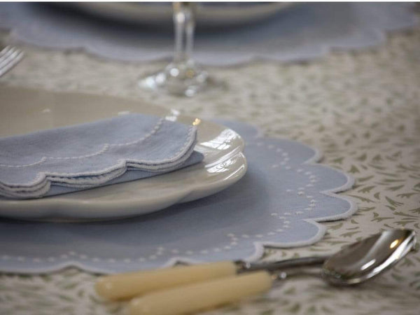 HMA DÉCOR Daisy Napkins (set of 4)