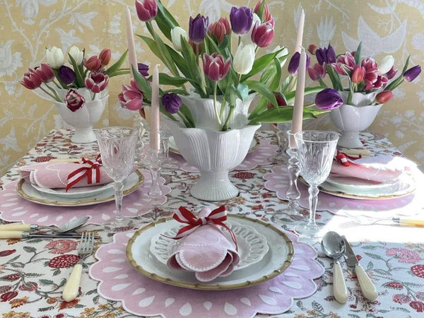 HMA DÉCOR Pink Daisy Napkins (set of 4)